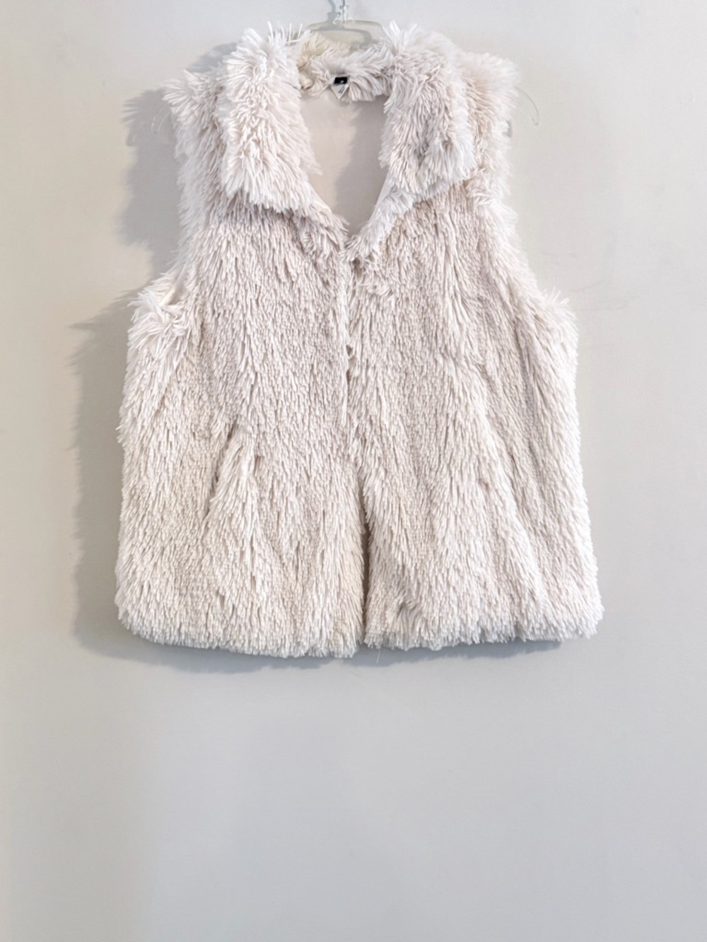Apt 9 Cream Faux Fur Shag Vest with Pockets Collared Open Jacket Size S/M